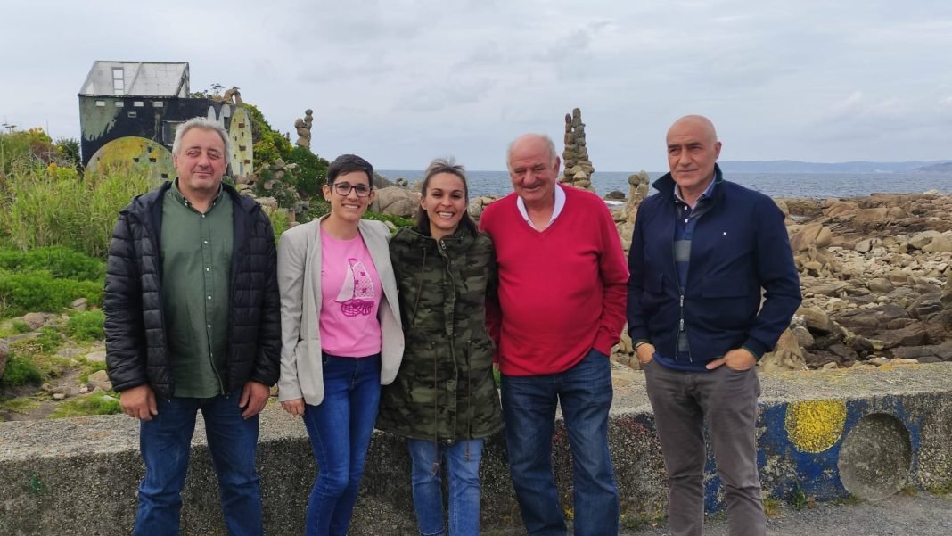 “Queremos que se teña en conta o desexo de Man, da familia e dos veciños de Camelle”