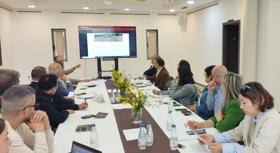 Vimianzo avanza en la consolidación del Parque del Megalitismo